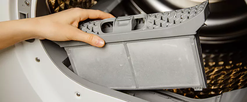 Signs Of A Clogged Dryer Lint Trap in Westerville, Ohio